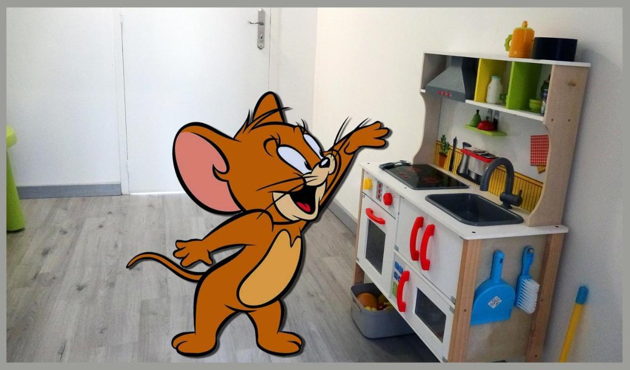 Appartement Avec Salle De Jeux Privee,10Min De Disney Transport En Commun 6 Couchages Chanteloup-en-Brie Dış mekan fotoğraf